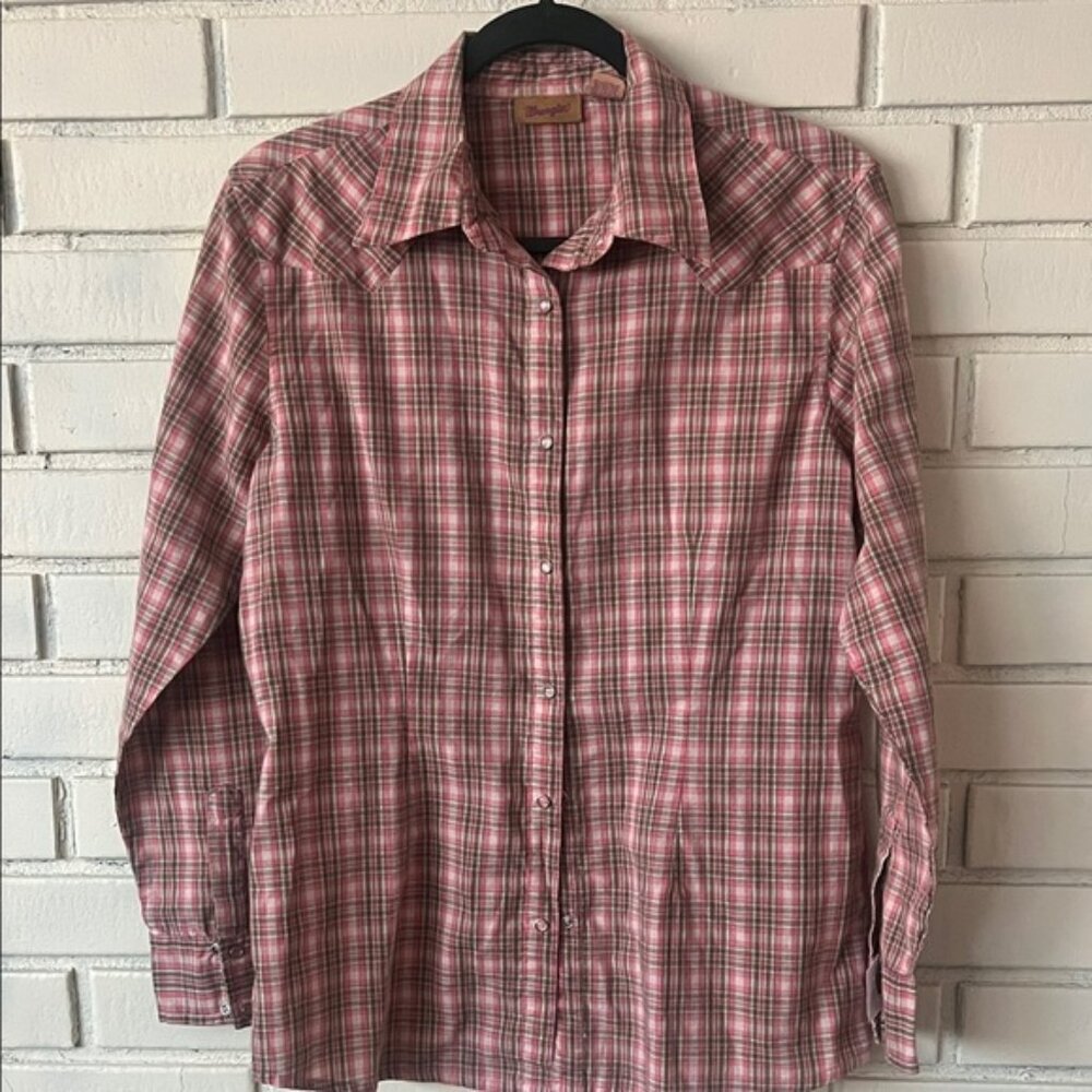 Wrangler Pink Plaid Casual Button Down Shirt SZ Medium